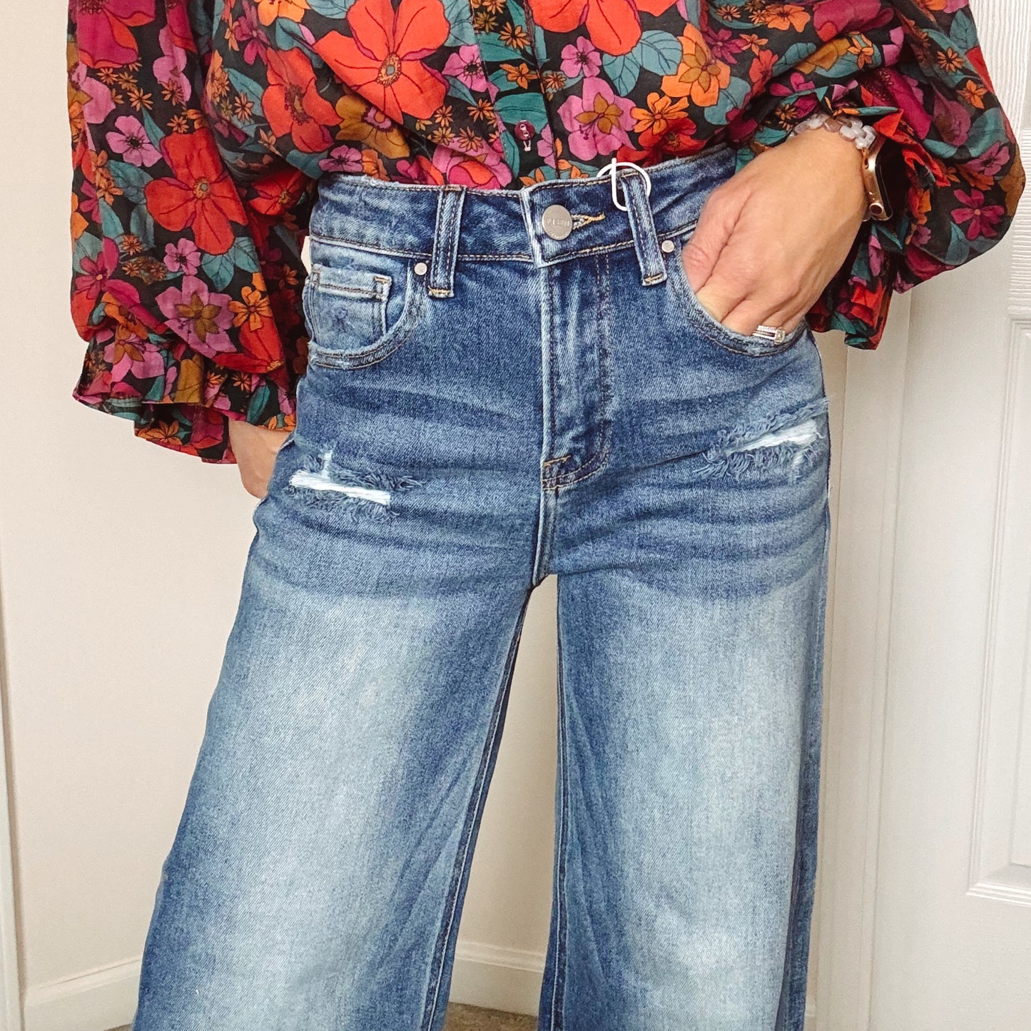 Risen Ankle Wide Leg Jeans