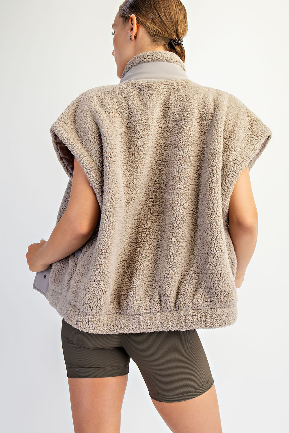 Oversized Micro Sherpa Vest