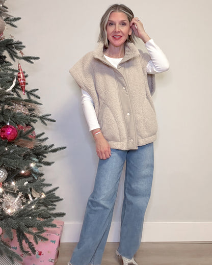 Oversized Micro Sherpa Vest